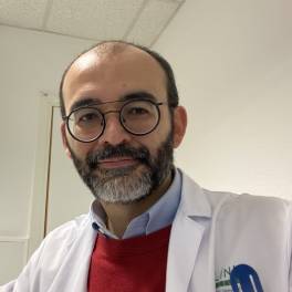 DR. FERNÁNDEZ DE LARREA, CARLOS